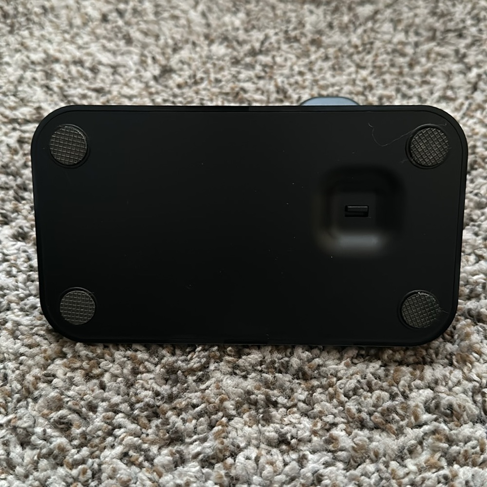 NWOT 3 in 1 Fast Charging Station for Apple iPhone Watch AirPods Black - Picture 10 of 11